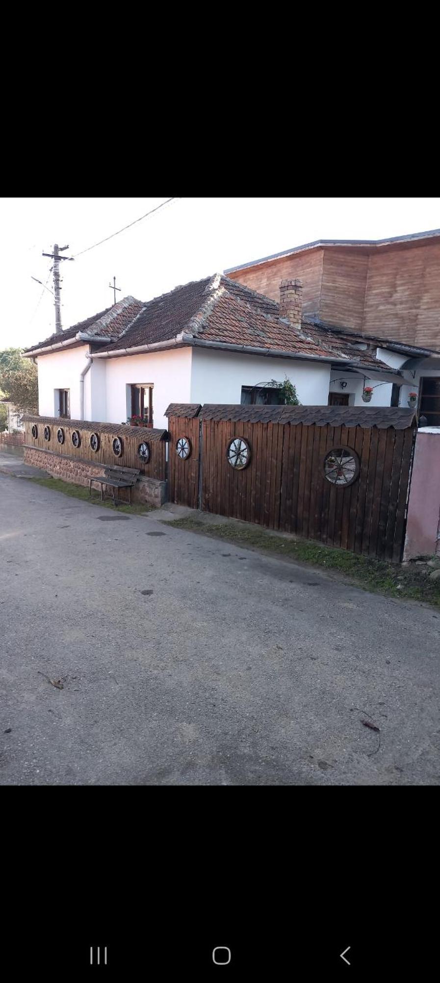 Cazare La Oana Hateg Exterior photo